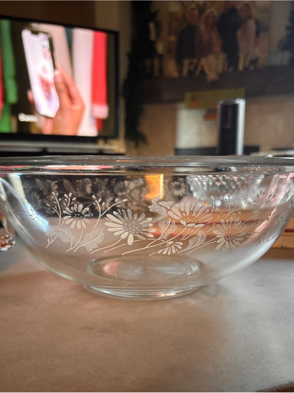 Vintage Pyrex 326 White Lace Colonial Mist Clear 4L Mixing Bowl Floral
